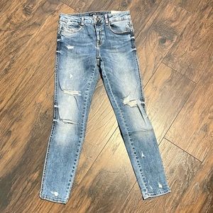 Zara Mid Rise Skinny Jeans